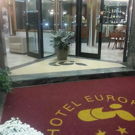 Ξενοδοχείο Europeo 3*
