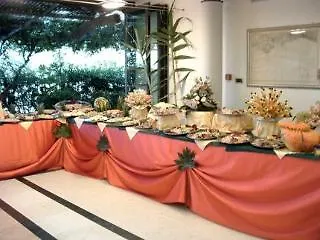Europeo Otel Sottomarina